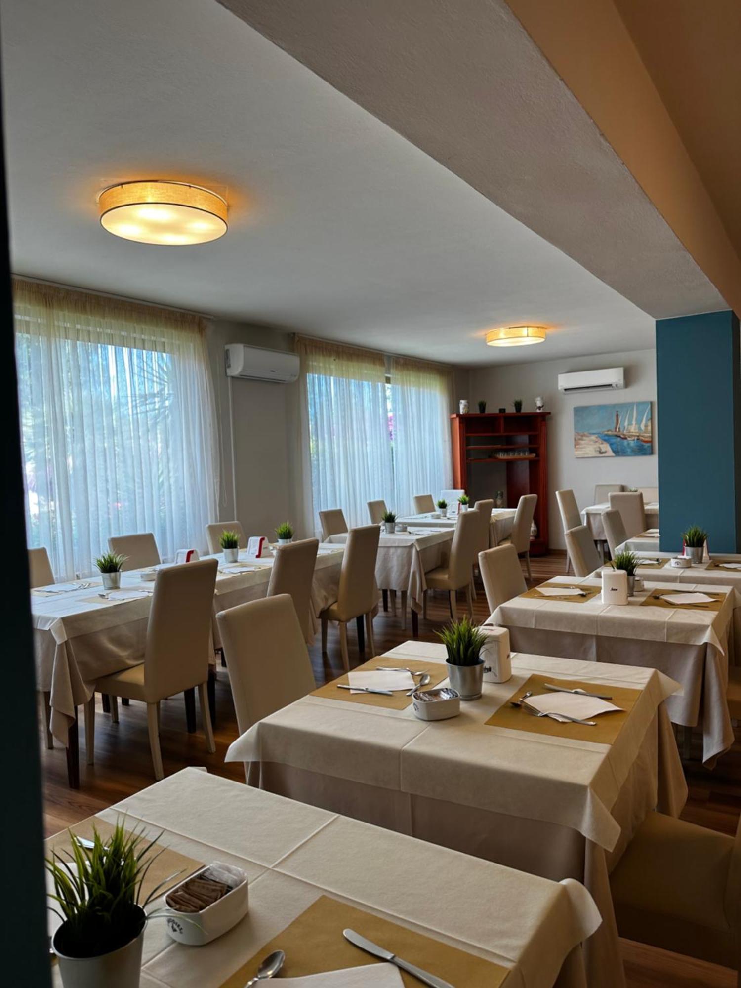 Pfa Hotel - Isola D'Elba Каво Экстерьер фото